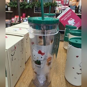 Starbucks Exclusive Hello Kitty Tumbler-NWT